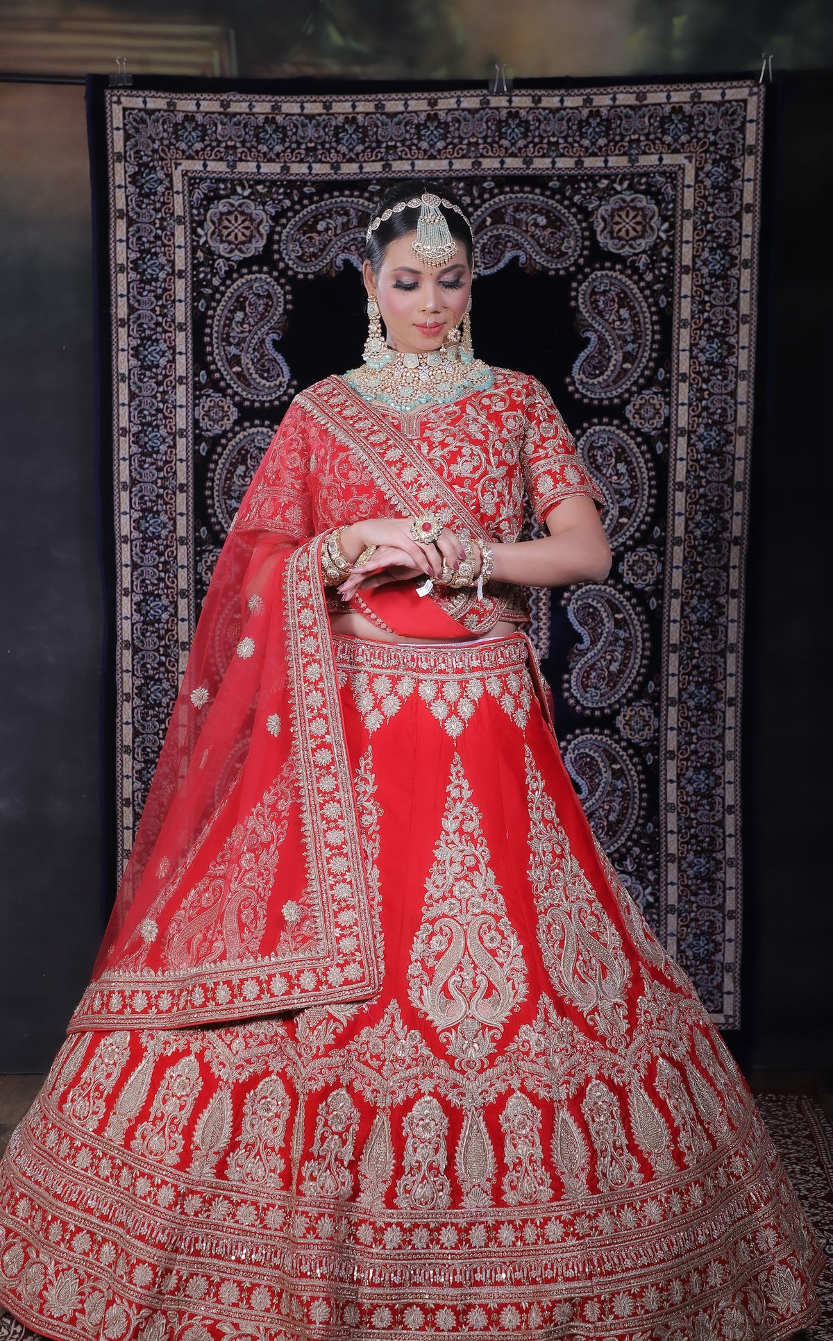 Red embroidered occasionwear