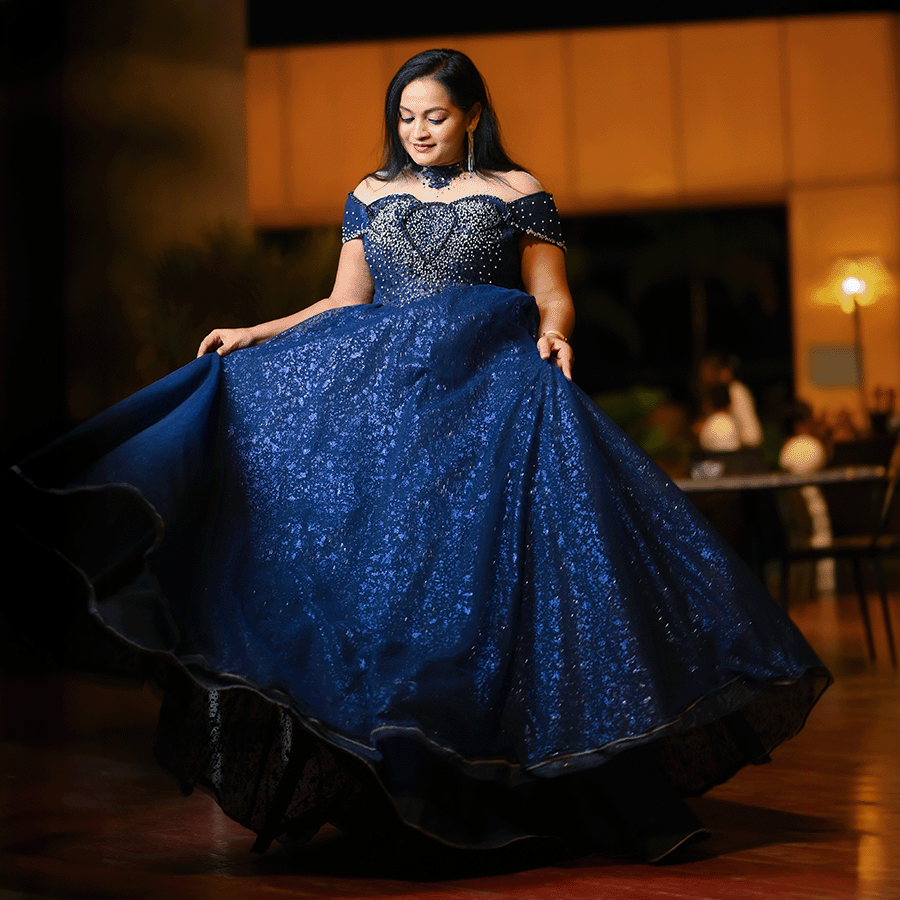 Navy blue designer Heavy Gown - Image 2