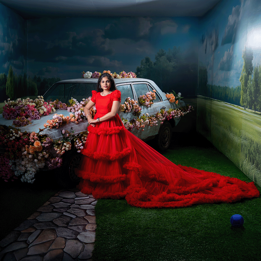 Red Frills Tail Gown - Image 4