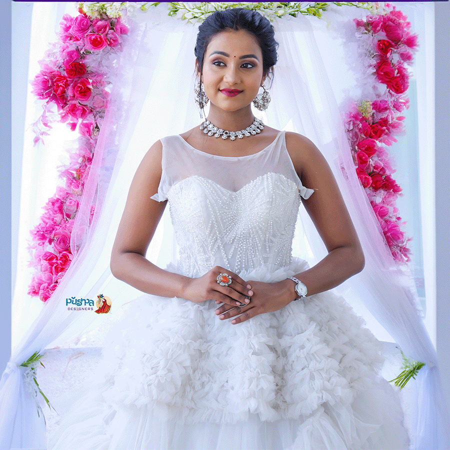 White Heavy Gown - Image 2